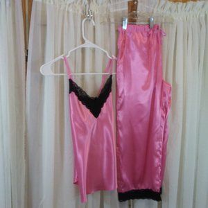 La Vie en Rose Pajama Set